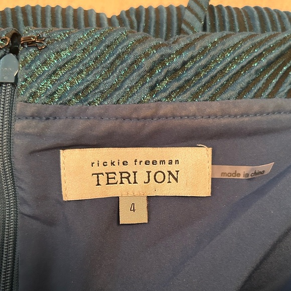 Teri Jon for Rickie Freeman Teal Off The Shoulder Long Dress Gown - Picture 7 of 14